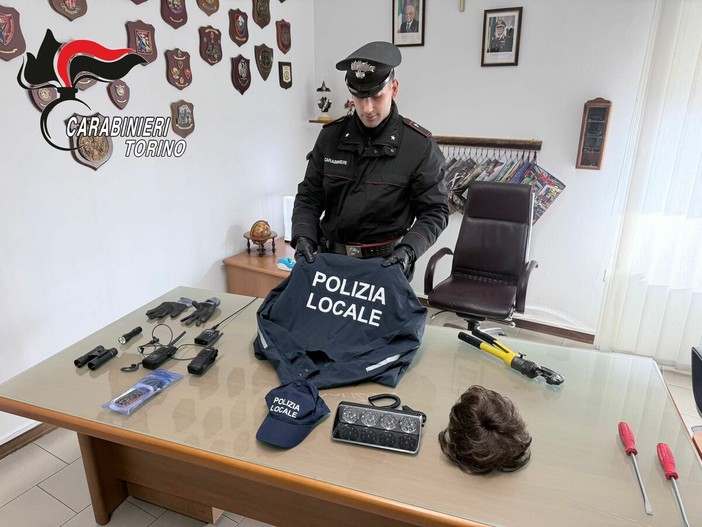 I carabinieri hanno fermato l'auto con i ladri a Settimo Torinese