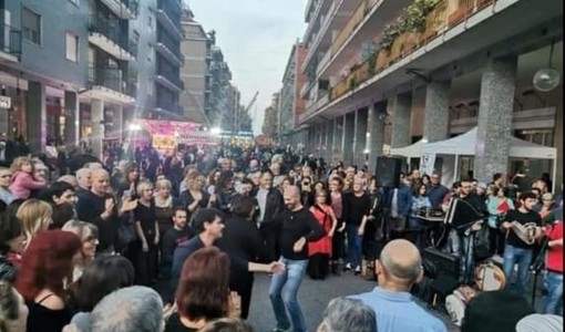 Feste di via (foto d'archivio)