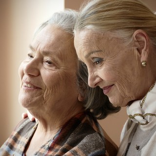 Barbara Bouchet e Emanuela Piovano al Cinema Romano per presentare il film "Finale Allegro" Barbara Bouchet e Emanuela Piovano al Cinema Romano per presentare il film "Finale Allegro"