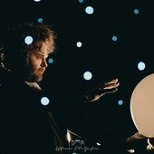 Il Fringe Festival chiude con un viaggio immersivo nello spazio e nel tempo