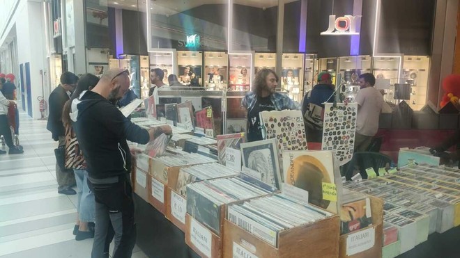 Ritorna a Nichelino la mostra mercato dedicata al Disco in Vinile
