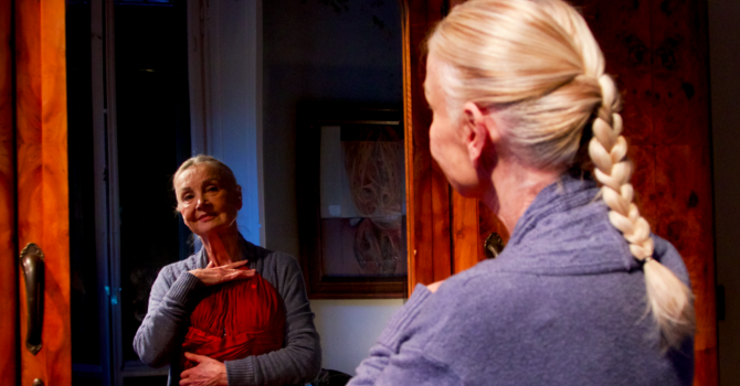 Barbara Bouchet con il suo “Finale Allegro” si spoglia della sensualità: “Questo film è la mia rivincita” [INTERVISTA]