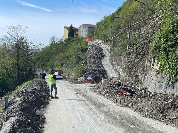 La frana a Colle del Lys a maggio 2025