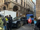 Sosta selvaggia blocca il traffico tra via Principe Amedeo e via Roma Sosta selvaggia blocca il traffico tra via Principe Amedeo e via Roma