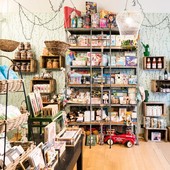 Riapre la "Bottega Paideia", l'indirizzo dello shopping solidale Riapre la "Bottega Paideia", l'indirizzo dello shopping solidale