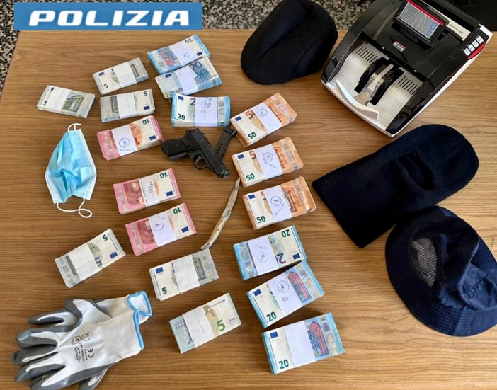 Il bottino dei rapinatori