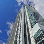 Intesa Sanpaolo si conferma ai vertici in Europa Intesa Sanpaolo si conferma ai vertici in Europa