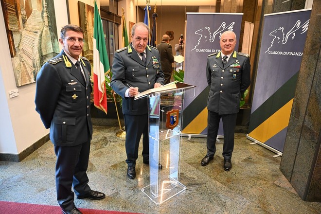 Il Generale Carrarini in visita al Comando Regionale della Finanza Piemonte - Valle d'Aosta