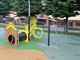 Moncalieri, rimessa a nuovo la giostra bruciata nel parco di via Ada Negri