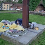 Degrado nella zona delle Porte Palatine