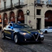 Operazione della Guardia di Finanza nei confronti di un mercante d'arte torinese Operazione della Guardia di Finanza nei confronti di un mercante d'arte torinese