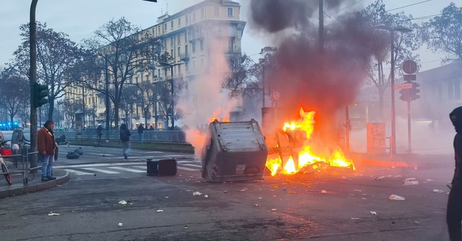 Una foto degli incidenti avvenuti lo scorso dicembre Una foto degli incidenti avvenuti lo scorso dicembre
