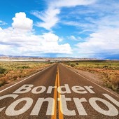 Confini, colpi bassi e tensioni: come la disputa migratoria tra Spagna e Italia si ripercuote sulla sicurezza nel Nord Italia Confini, colpi bassi e tensioni: come la disputa migratoria tra Spagna e Italia si ripercuote sulla sicurezza nel Nord Italia