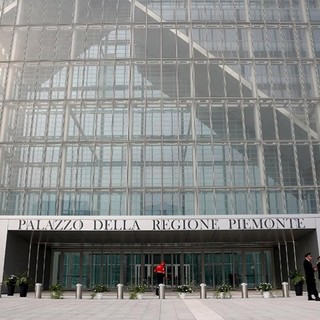 Regione, vasta riorganizzazione degli Uffici e dei Servizi verso una modernizzazione