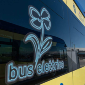 E sulla linea 1, le nuove stazioni Certosa, Centro, Leumann e Cascine Vica verranno aperte al pubblico ad inizio 2026