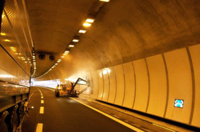 Viabilità: mercoledì la galleria di Pino Torinese chiude al traffico