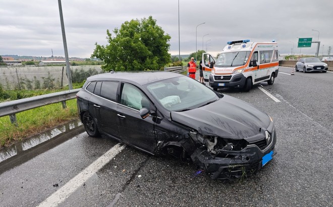 Doppio incidente sulla sopraelevata di Moncalieri: due persone ferite e traffico in tilt
