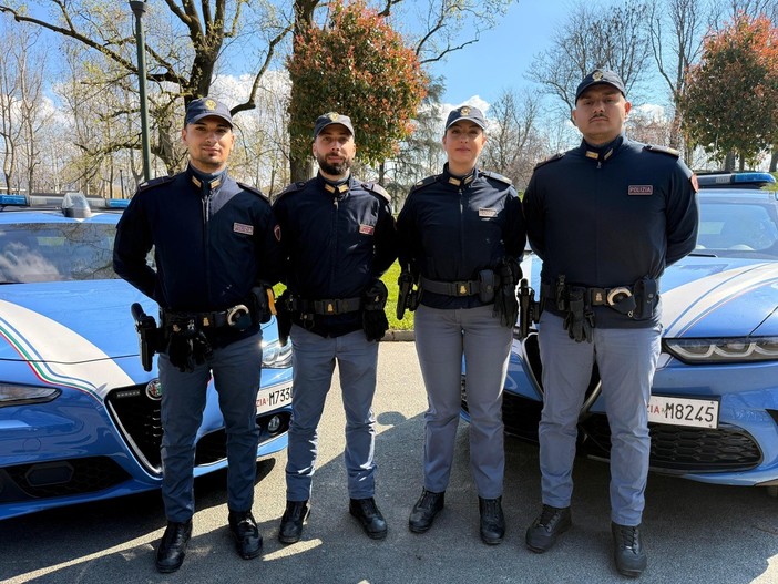 La Polizia salva un uomo che minacciava di gettarsi dal ponte Duca degli Abruzzi