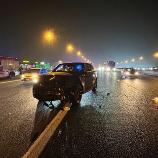 Incidente sulla tangenziale sud: 4 mezzi coinvolti e traffico in tilt Incidente sulla tangenziale sud: 4 mezzi coinvolti e traffico in tilt
