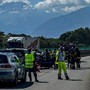 Auto in contromano sulla Torino-Bardonecchia: scontro frontale, un morto e 4 feriti