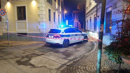 Incidente ieri sera a Cavoretto: sul posto pompieri e Polizia locale Incidente ieri sera a Cavoretto: sul posto pompieri e Polizia locale