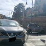 Macchina contro il muro in pre-collina: linea 56 deviata