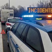 Nichelino, grosso incidente all'imbocco della tangenziale: due feriti e traffico in tilt