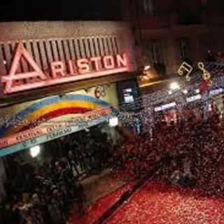 Sanremo 2026: la serata cover all'Hiroshima Mon Amour con Dottor Lo Sapio, Gipo Di Napoli, Antonio Piazza e Pippo Ricciardi