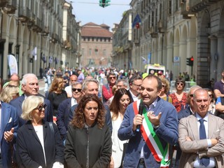 cerimonia di inaugurazione di Via Po