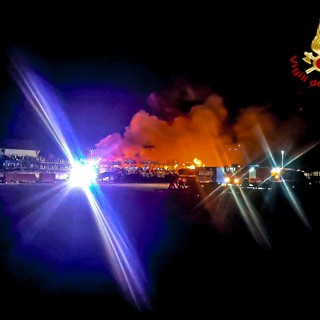 Diverse ore di intervento per i vigili del fuoco