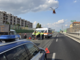 Incidente in tangenziale Sud, coinvolti tre mezzi: grave un motociclista