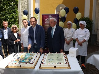 cerimonia di inaugurazione di Via Po
