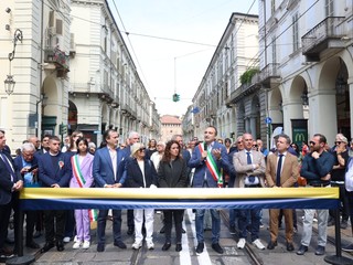 cerimonia di inaugurazione di Via Po