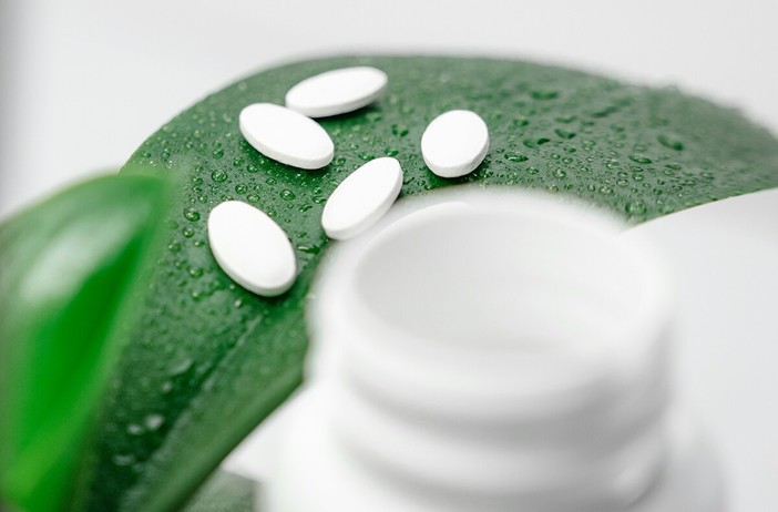Dalla Polonia a Bacoli, il risiko delle farmacie online arriva nel carrello di chi si prepara all'inverno Dalla Polonia a Bacoli, il risiko delle farmacie online arriva nel carrello di chi si prepara all'inverno