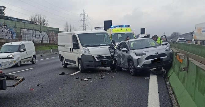 Incidente lungo la tangenziale di Torino all'altezza di Collegno
