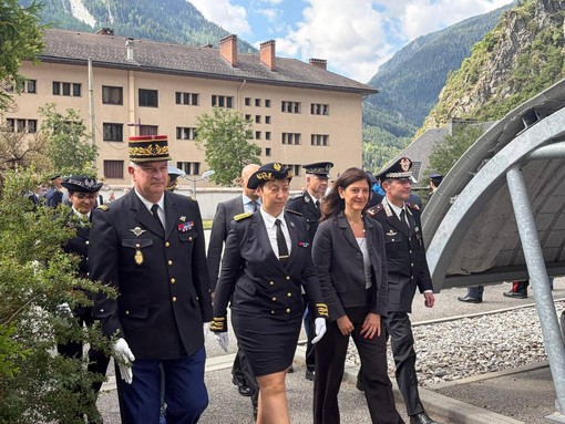 Roberto Prati nuovo Coordinatore Francese del Centro di Cooperazione di Polizia e Dogana di Modane Roberto Prati nuovo Coordinatore Francese del Centro di Cooperazione di Polizia e Dogana di Modane