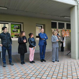 Taglio del nastro per l'inaugurazione alla presenza del sindaco Lo Russo