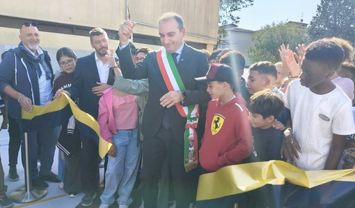 Taglio del nastro con il sindaco Lo Russo