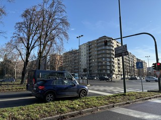 Incroci pericolosi lungo corso Giambone e corso Cosenza Incroci pericolosi lungo corso Giambone e corso Cosenza