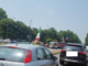 Scontro tra un mezzo dei pompieri e un’auto in corso Regina: una persona incastrata