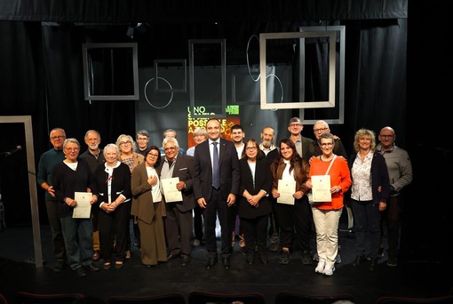 Cinquant'anni di affido familiare: Torino celebra una storia di accoglienza e solidarietà Cinquant'anni di affido familiare: Torino celebra una storia di accoglienza e solidarietà