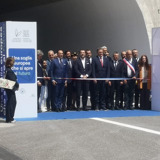 Un momento della inaugurazione della seconda canna del Frejus