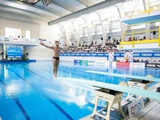 290 studenti hanno affollato le tribune per il campionato Italiano Assoluto Indoor di Tuffi Enel