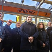 Da lunedì il tram 3 torna a fare capolinea in piazza Hermada