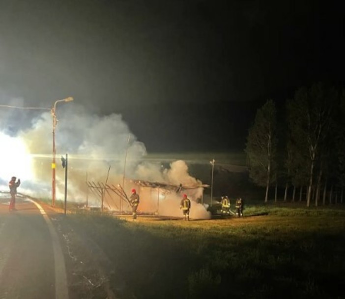 L'incendio che ha devastato il presidio di Borgone L'incendio che ha devastato il presidio di Borgone