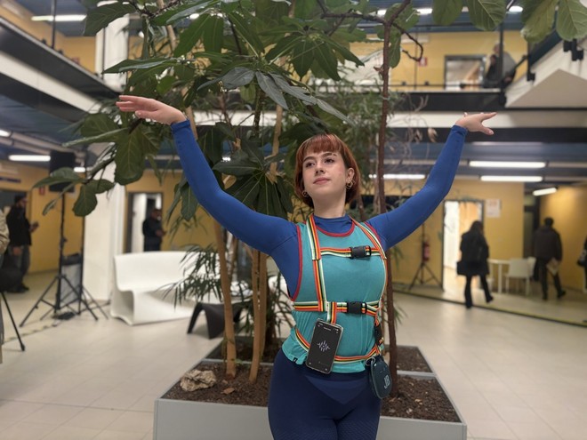 Julia Pabst durante la sua performance