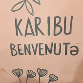 dettaglio dagli interni del locale dettaglio dagli interni del locale