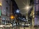 I residenti accendono con le luci di Natale la strada dove nacque Gipo Farassino