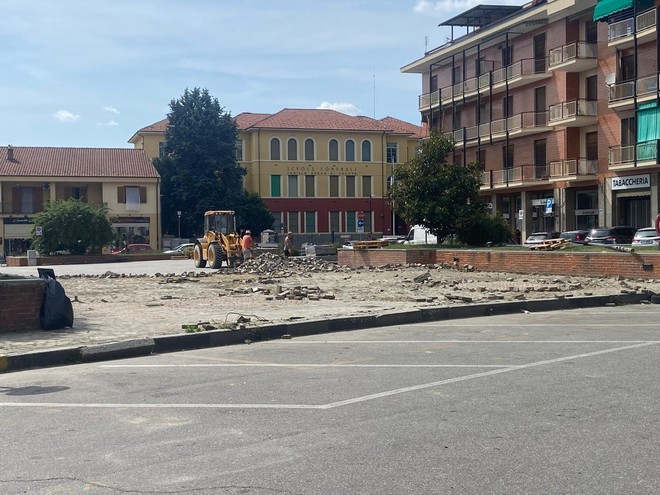 A Santena partono i lavori di riqualificazione di Piazza Martiri della Libertà