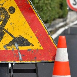 Al via la riasfaltatura di via Berthollet: stop al traffico e divieto di sosta per 2 settimane